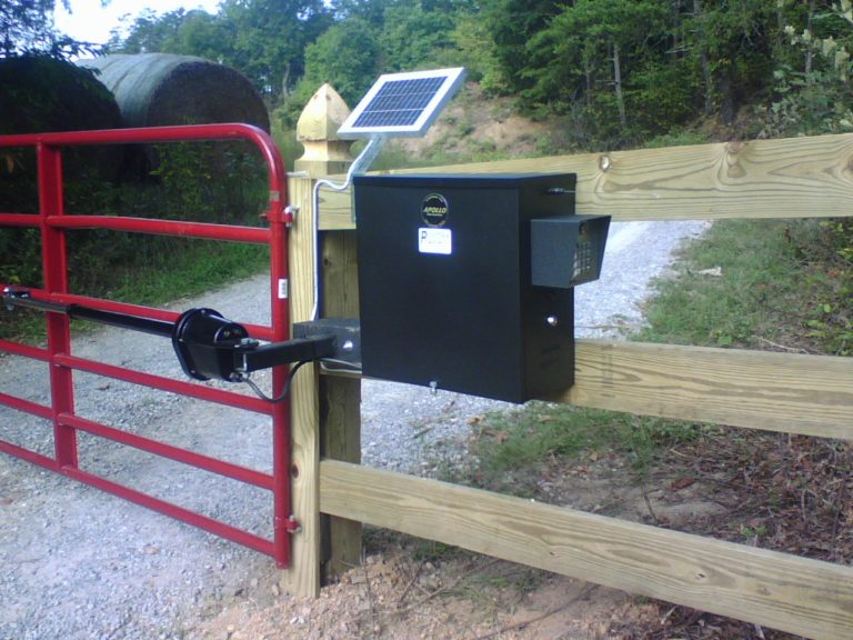 Residential Solar Slide Gate